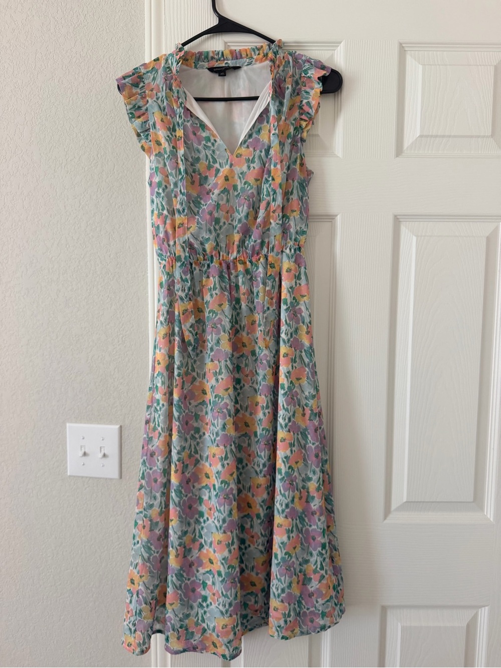 Banana Republic Pastel Floral V-Neck Midi Dress - Mint, Peach & Lilac